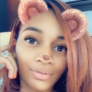 Meet your Posher, Briana